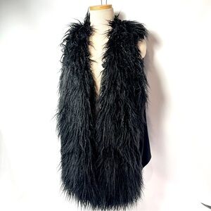 Women's Cabi Black Faux Fur Vest Large
